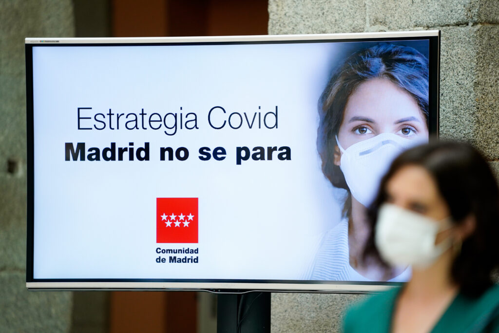 La Comunidad de Madrid promoverá un proyecto experimental de cartilla COVID-19 con información del ciudadano sobre el virus. Así lo anunció Díaz Ayuso al activar una Estrategia frente al COVID-19 “para que Madrid no se pare”. 28-07-2020. Foto: Comunidad de Madrid.