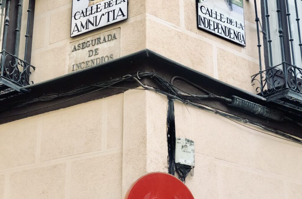 Amnistía con Independencia